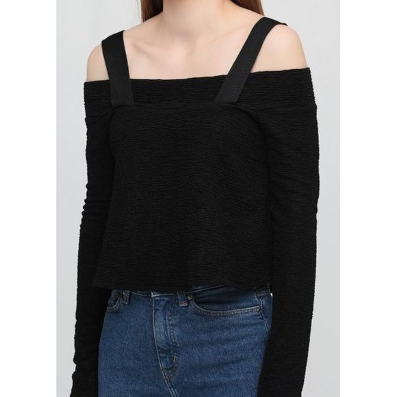 Zara Off-The-Shoulder Top With Straps Black Long Sleeve Travel Crinkled Blouse M - Picture 2 of 9